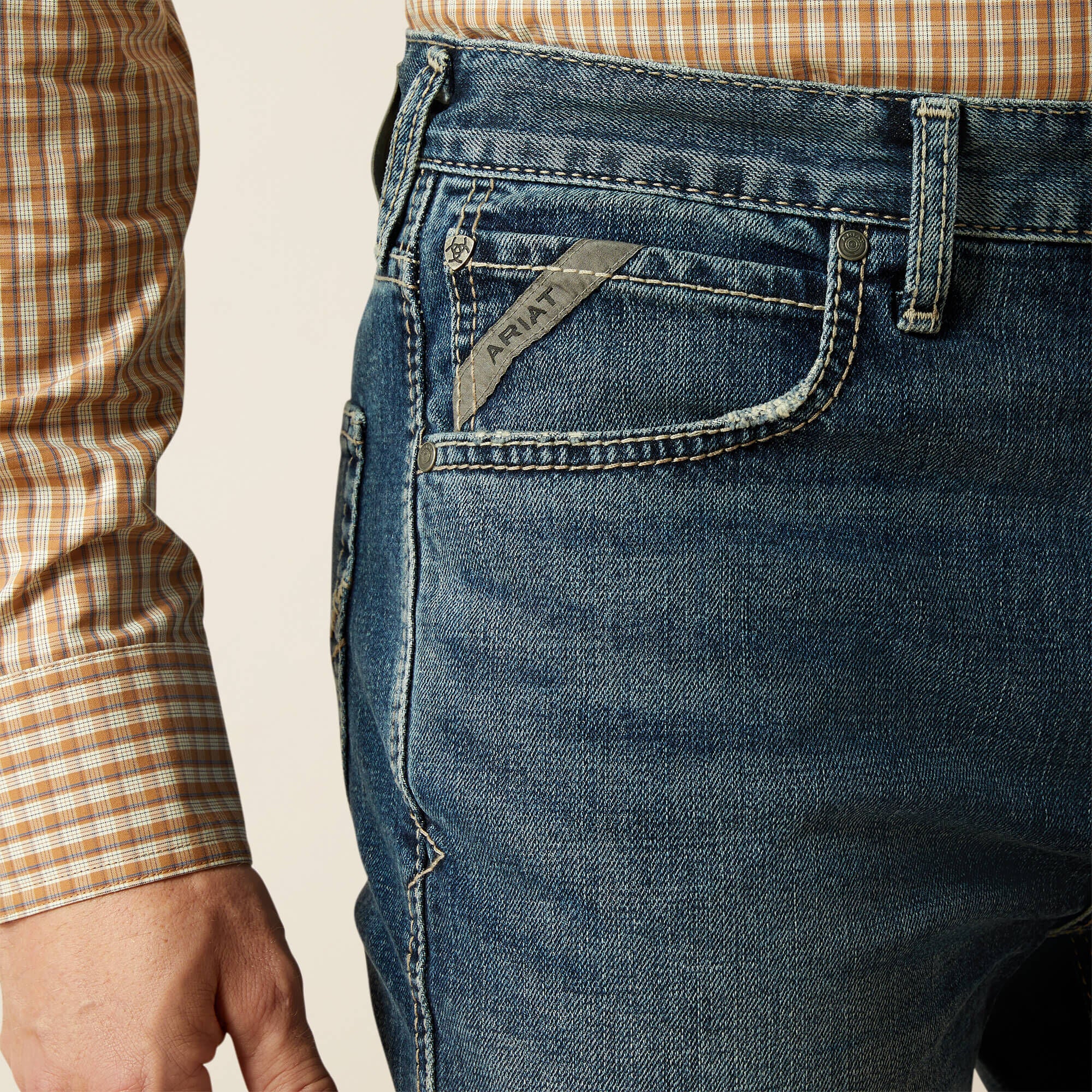 Ariat M7 Slim Sawyer Classic Rise Straight Leg Jeans Men|Trends