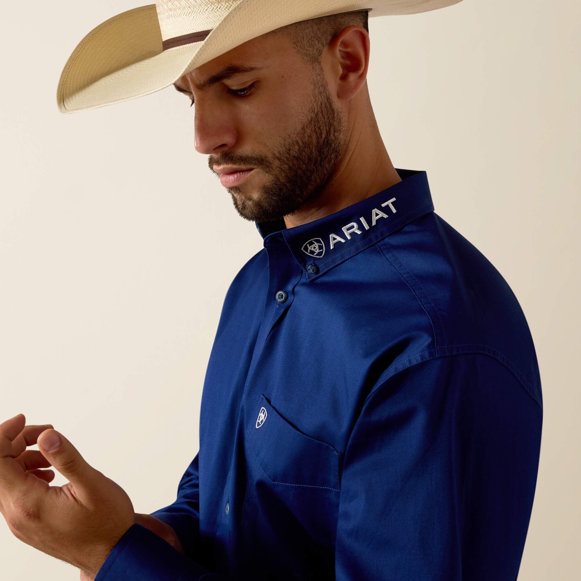 Ariat Team Logo Lightweight Twill Classic Fit Shirt Men