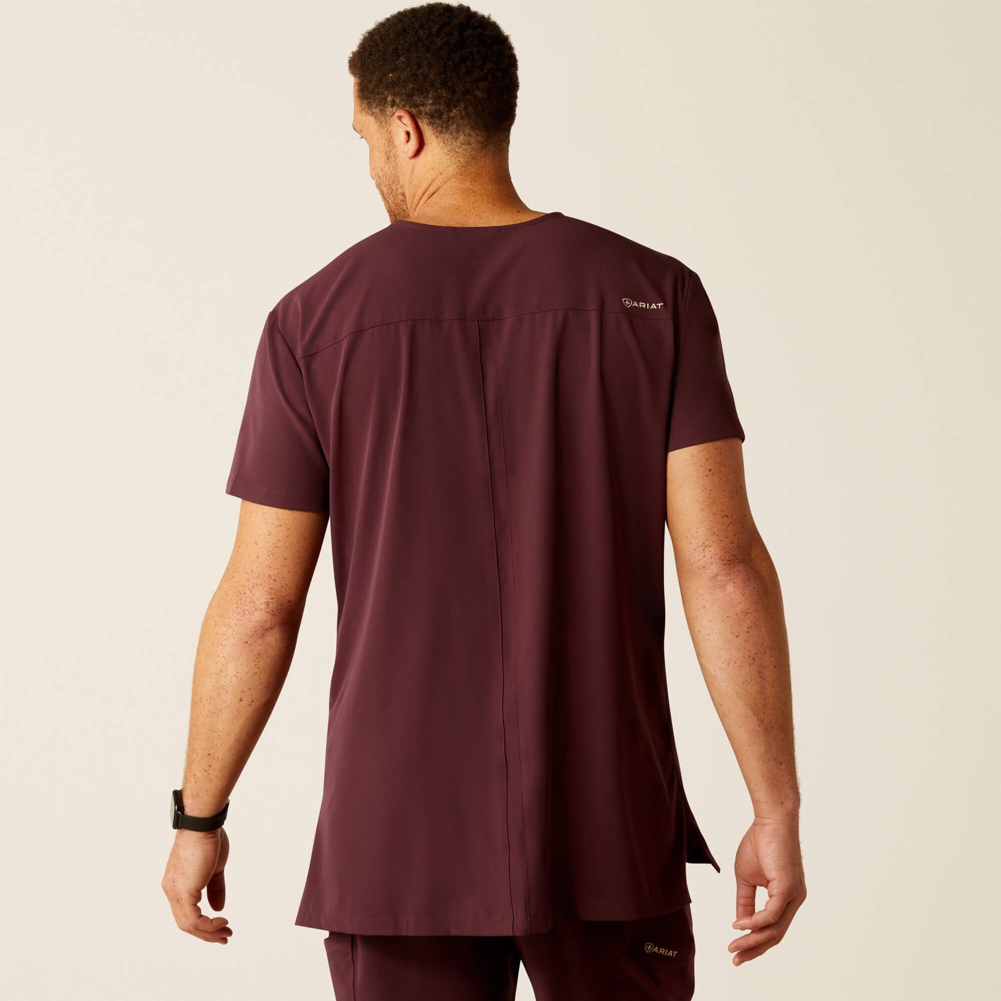 Ariat Derham 6 Pocket Scrub Top Men