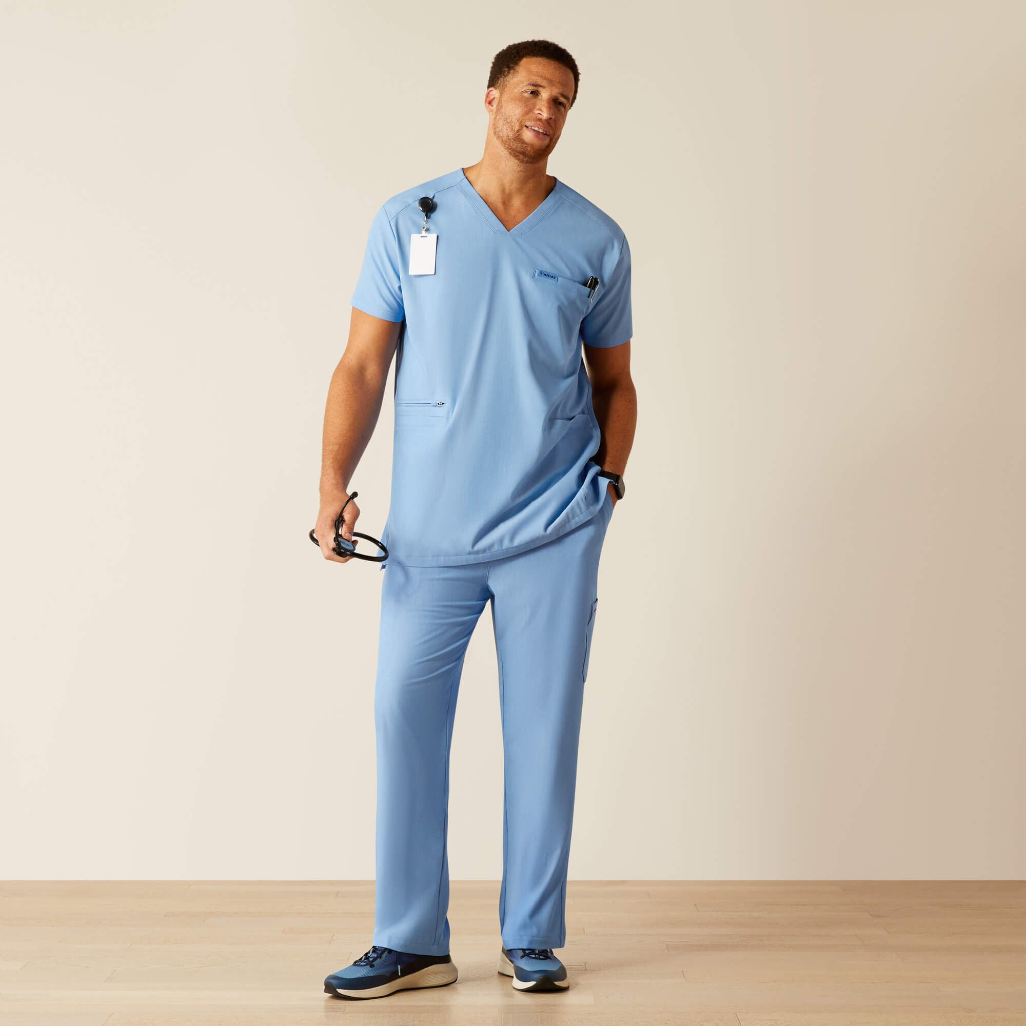 Ariat Derham 6 Pocket Scrub Top Men