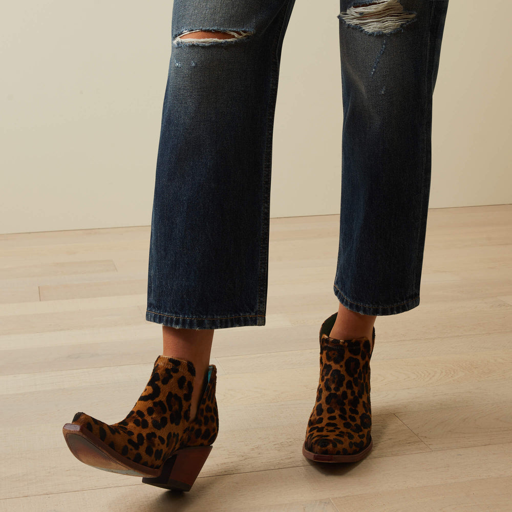 Ariat Ultra High Rise Tomboy Straight Jean Women
