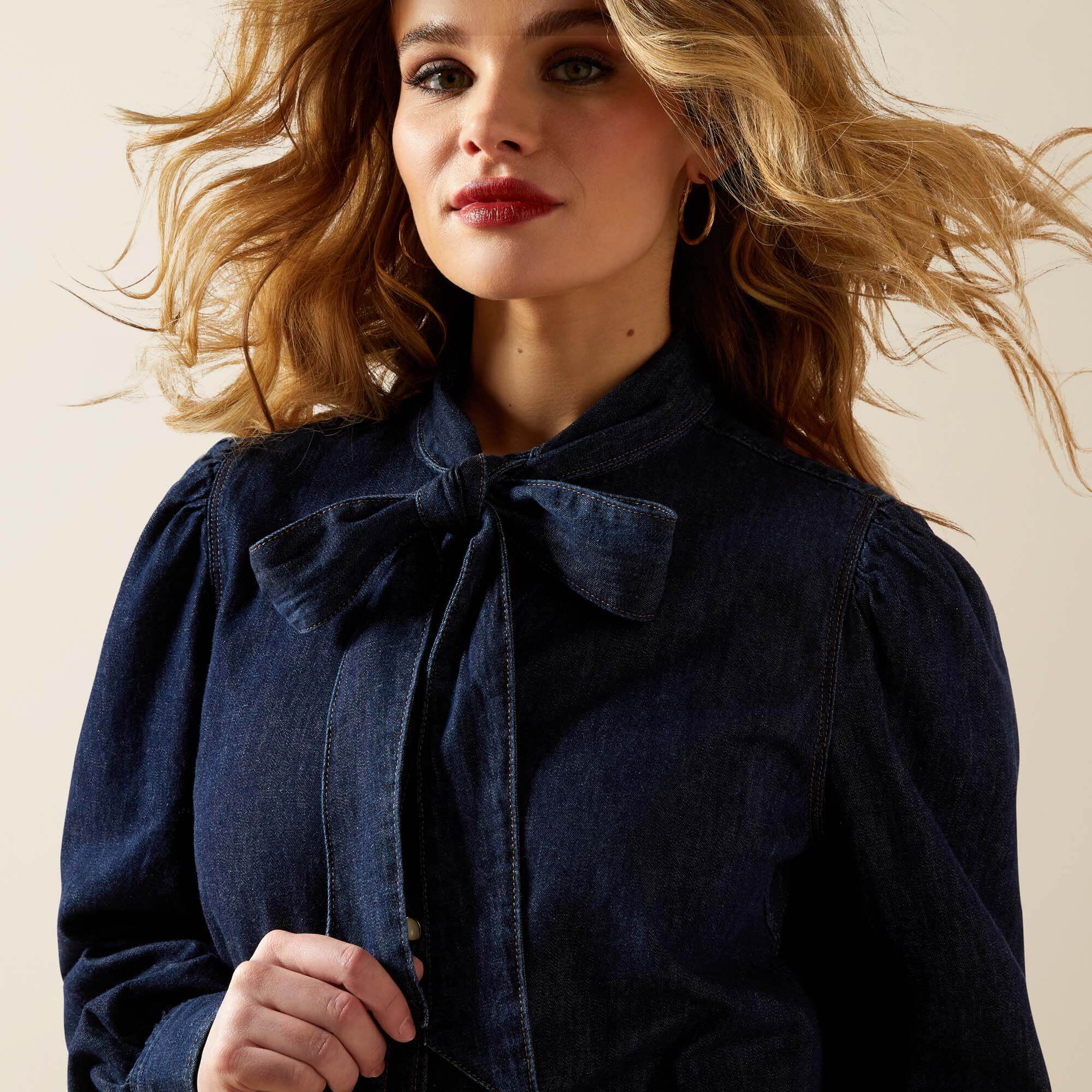 Ariat Puff Sleeve Denim Snap Shirt Women|Trends
