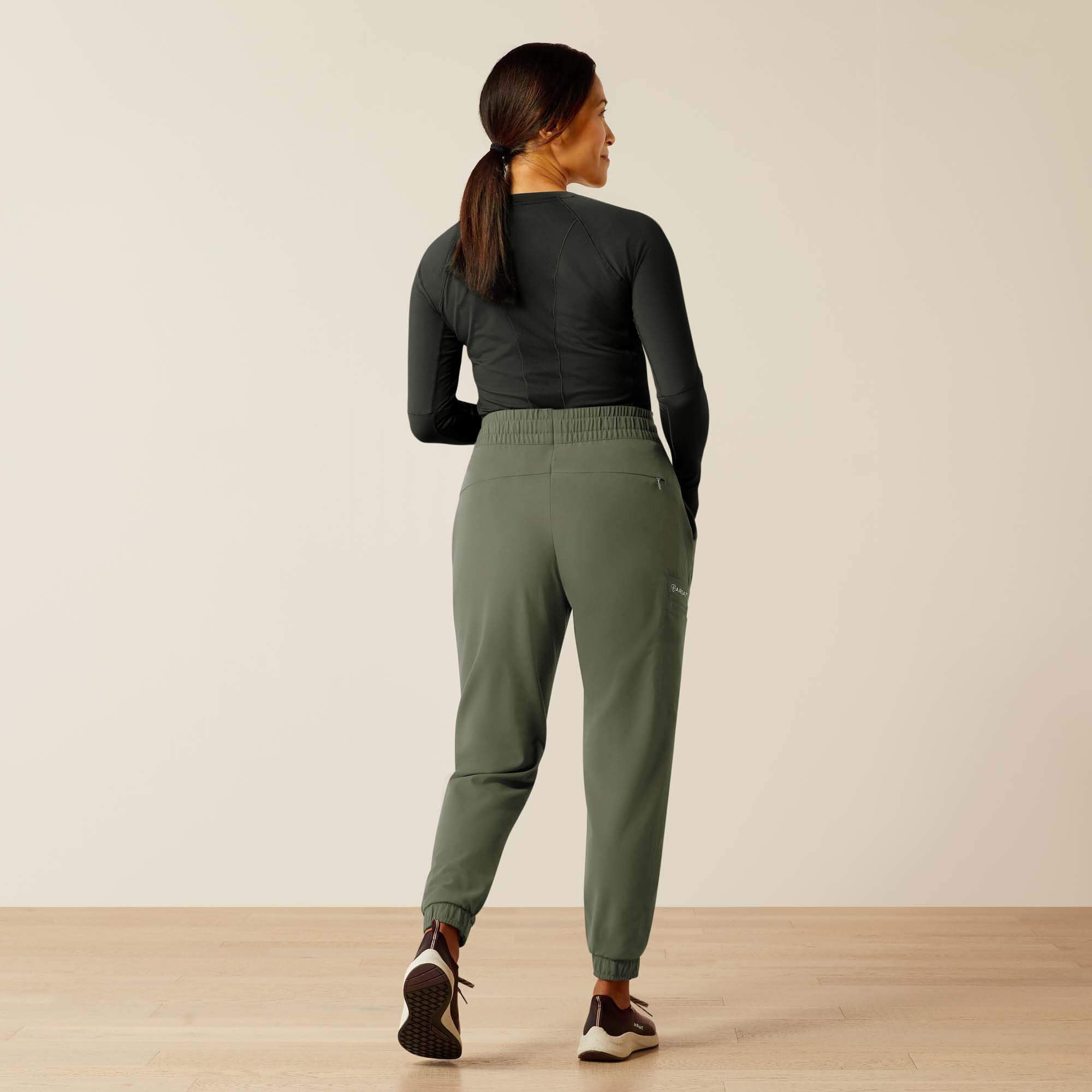 Ariat Blackwell Cargo Stretch Jogger Scrub Pant Women