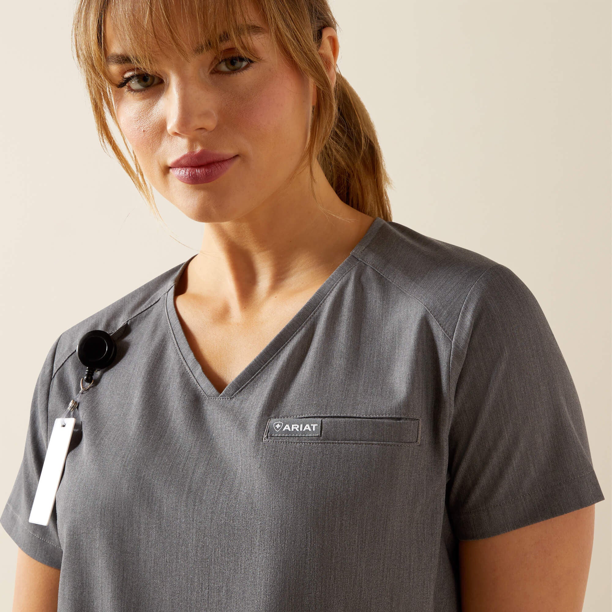 Ariat Clara 6 Pocket Scrub Top Women