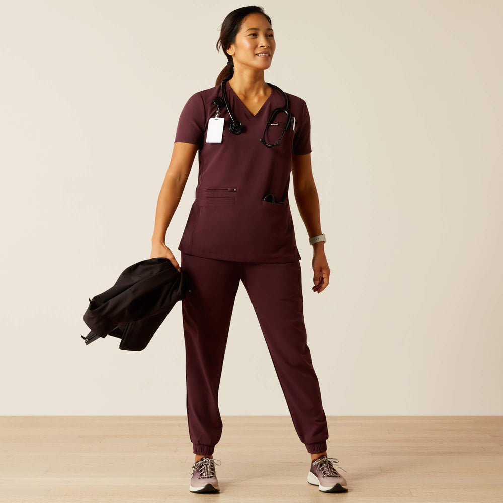 Ariat Clara 6 Pocket Scrub Top Women