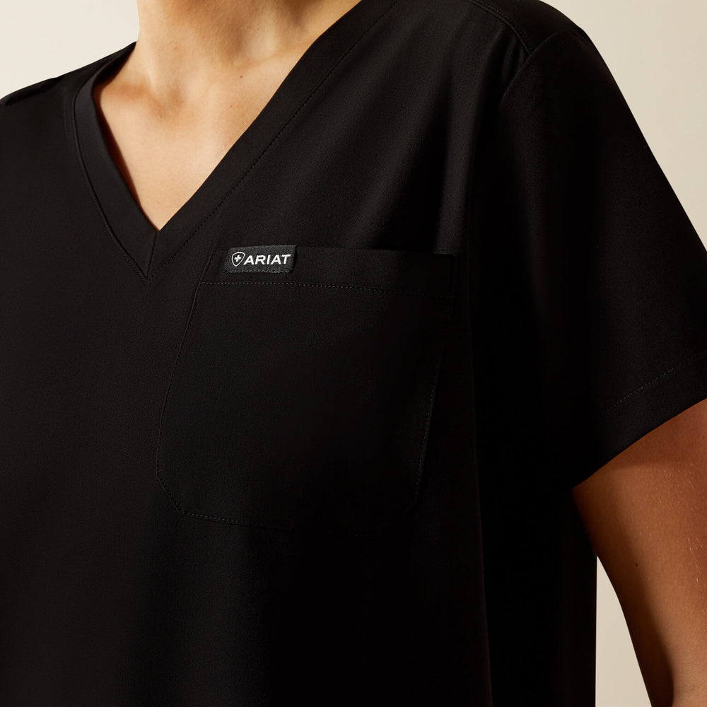Ariat Beth Basic Scrub Top Women