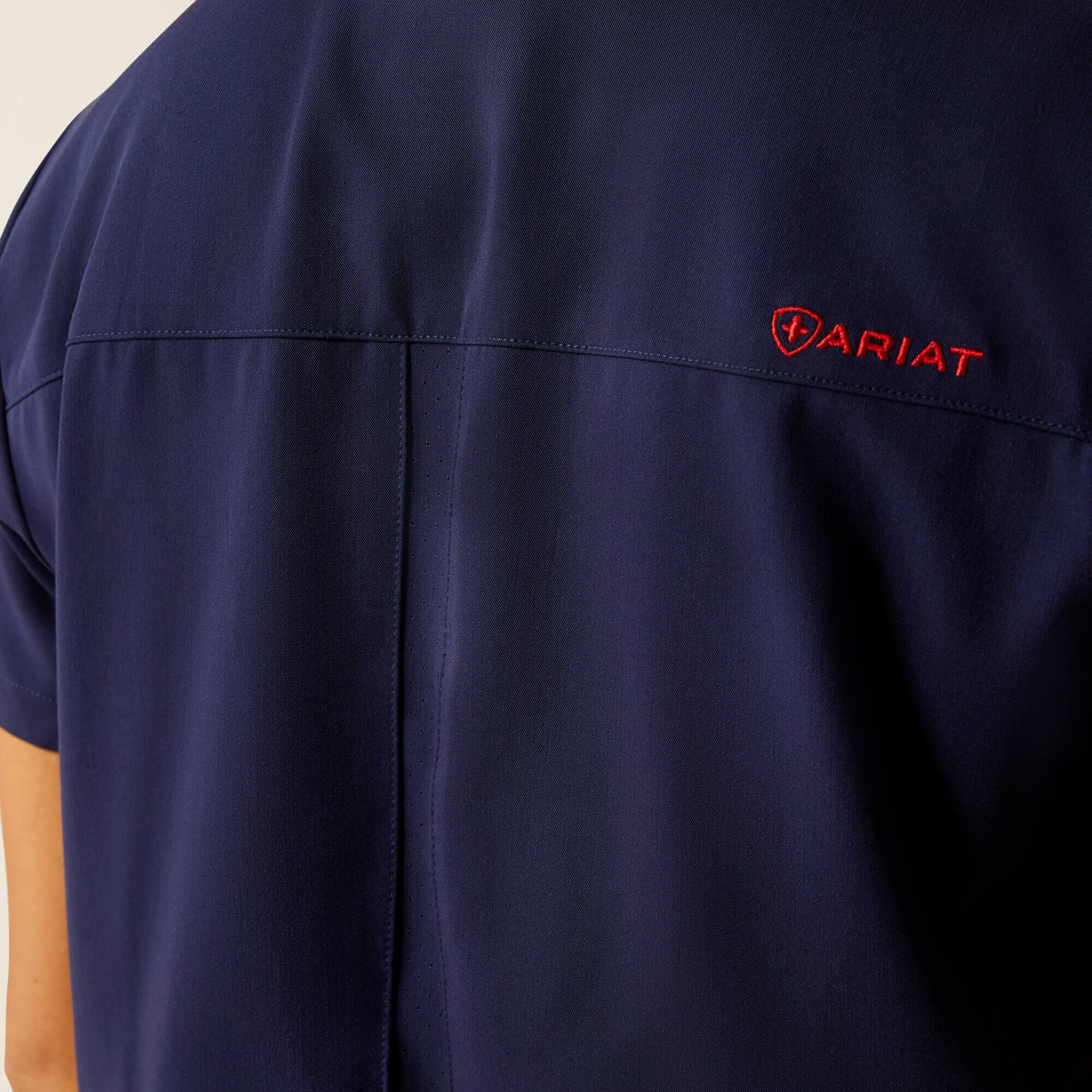 Ariat Clara 6 Pocket Scrub Top Women