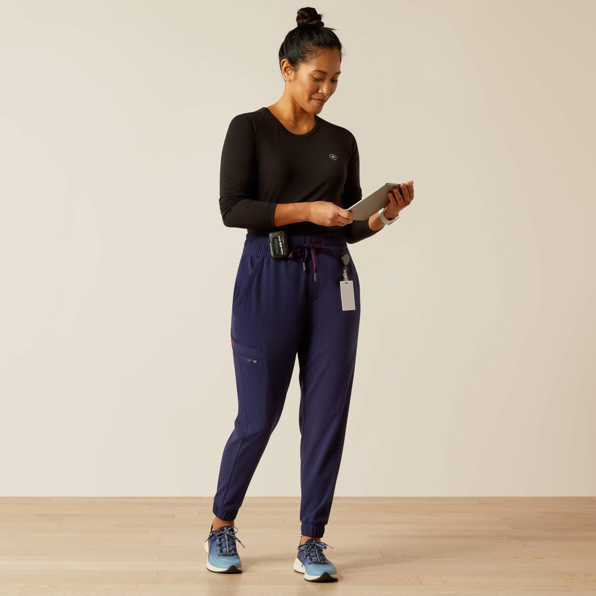 Ariat Blackwell Cargo Stretch Jogger Scrub Pant Women