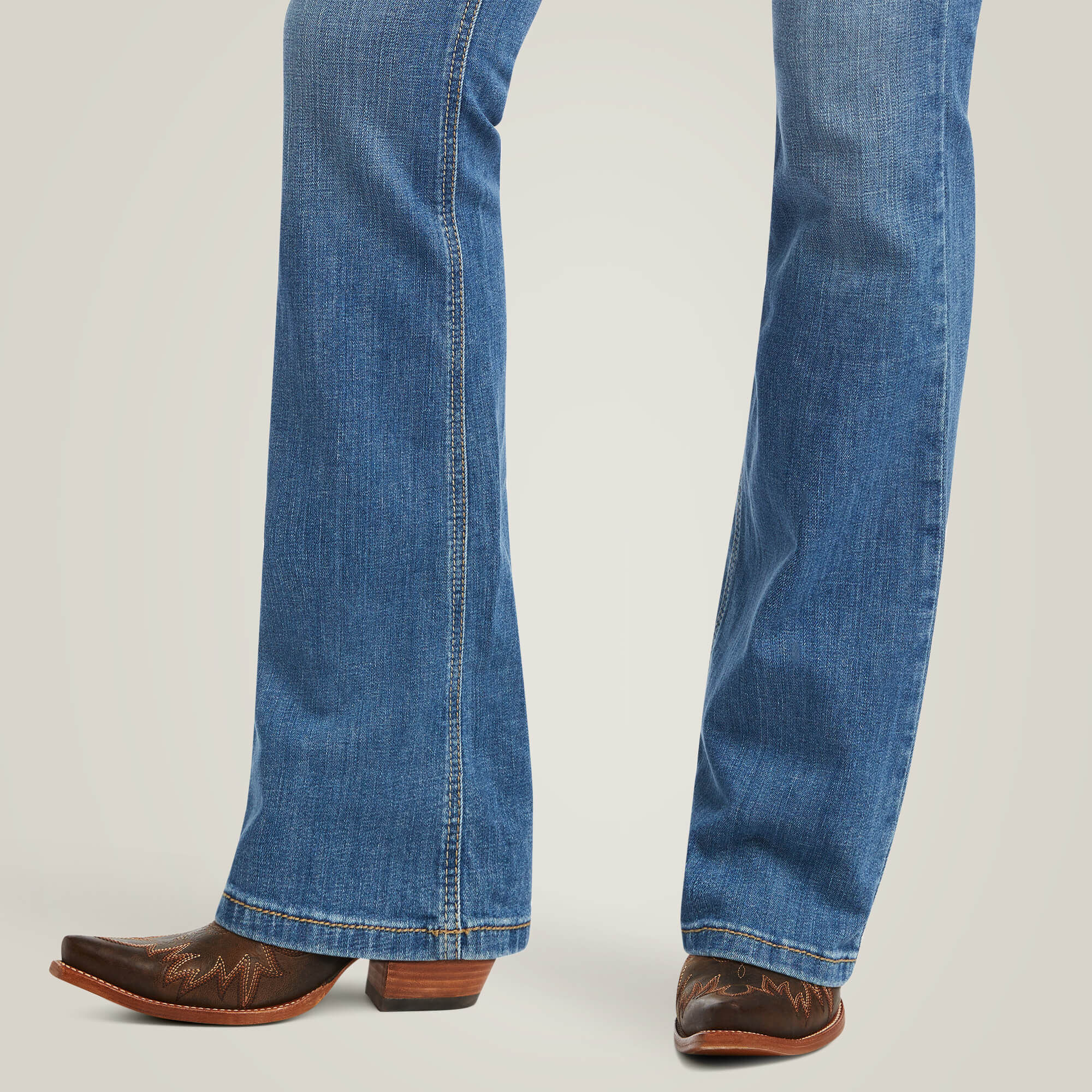 Ariat R.E.A.L. High Rise Daniela Boot Cut Trends