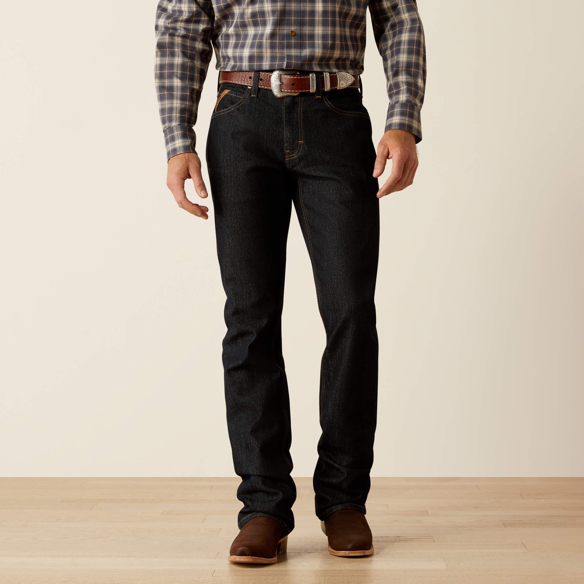 Ariat M5 Blade Relentless Original Fit Trends